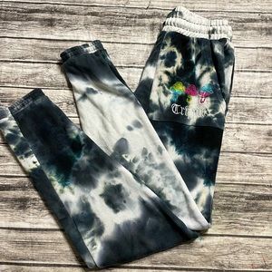 Ladies size x-small Rue21 black & white tie dye sweat pants w embroidered shroom